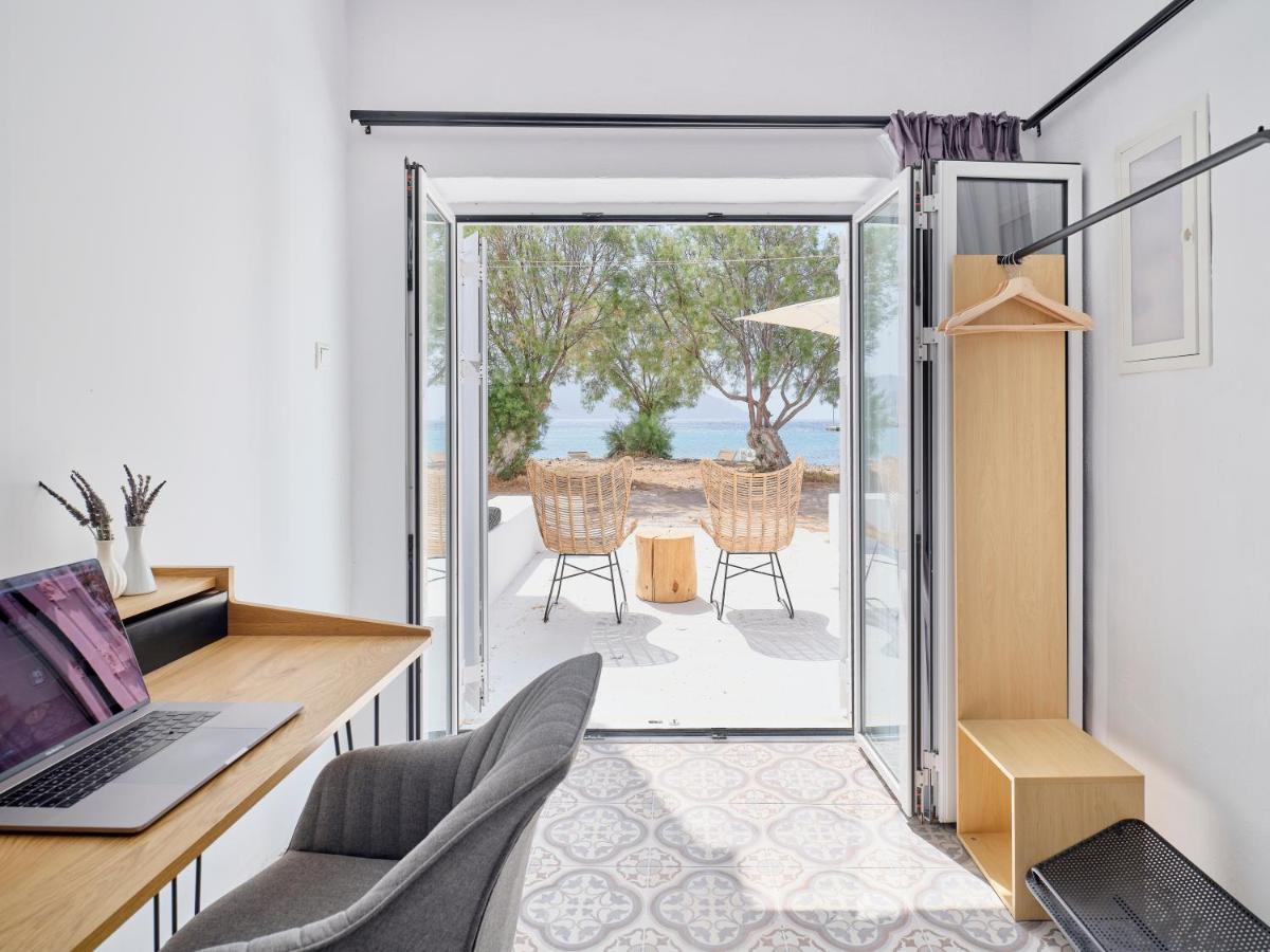 Psathi Beach House Kimolos Bagian luar foto