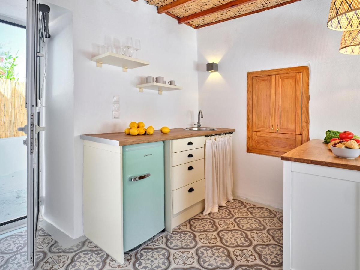 Psathi Beach House Kimolos Bagian luar foto